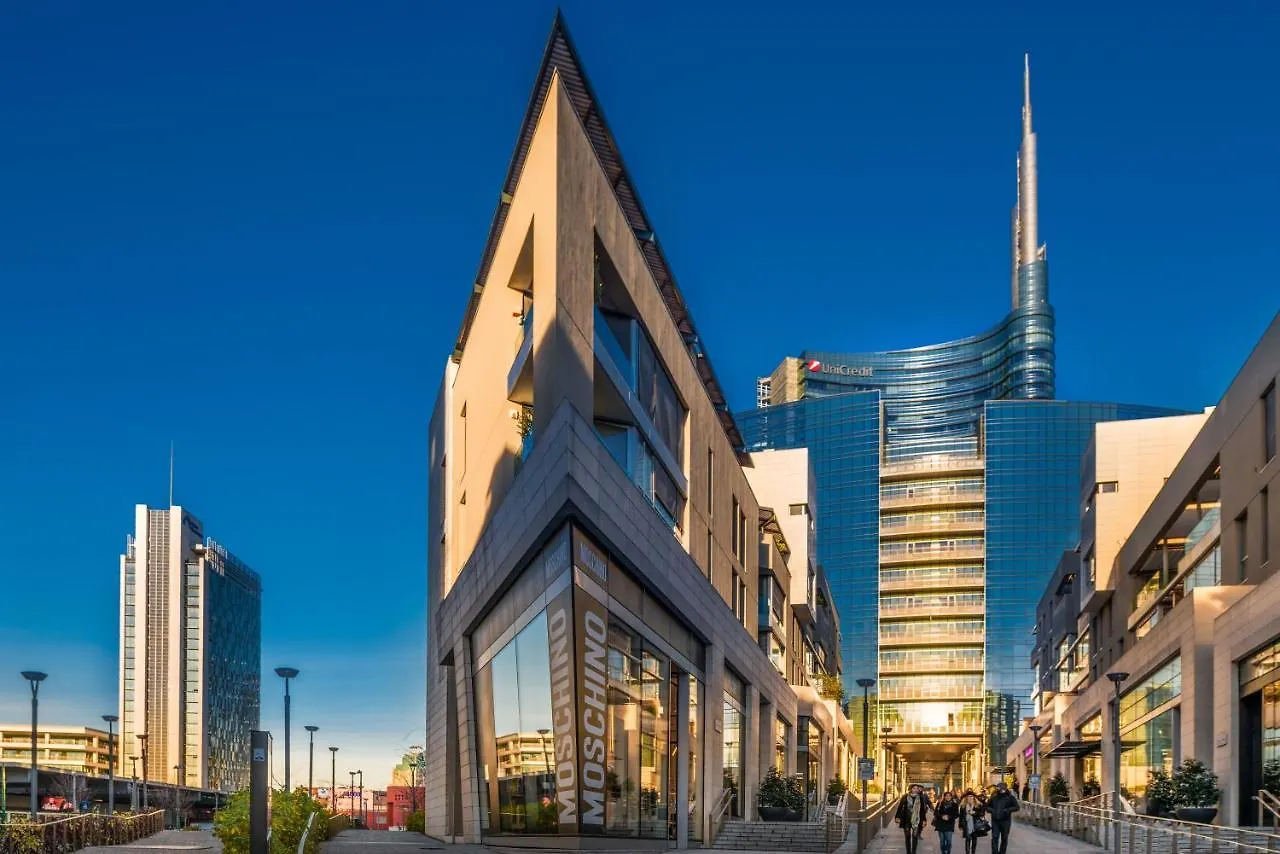 Charme Milan-300M Dal Duomo Apartment